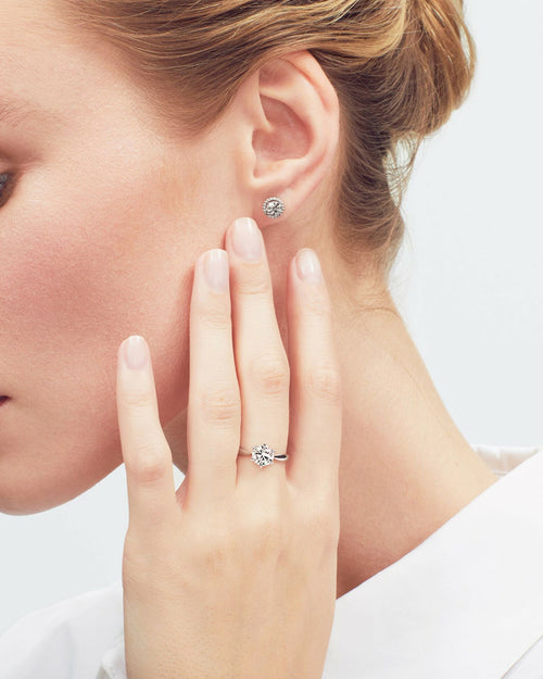 Website-12 moissanite ring detail