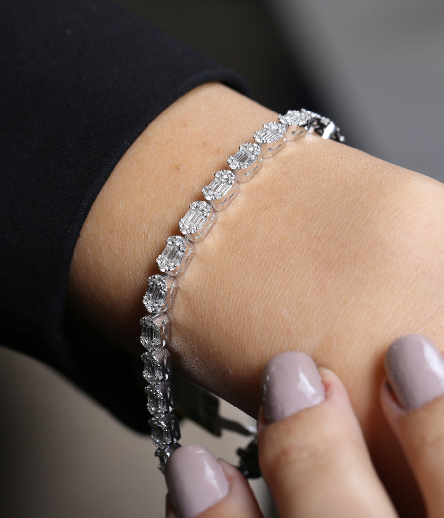 Website-12 tennis bracelet editorial